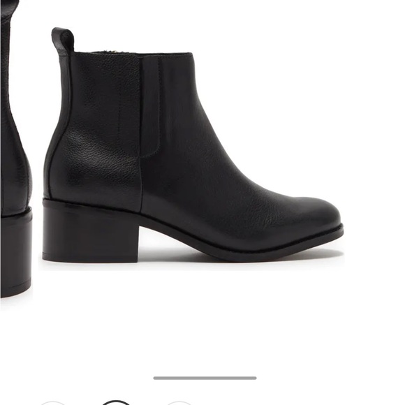 Black leather Cole haas booties, worn once - Picture 2 of 3